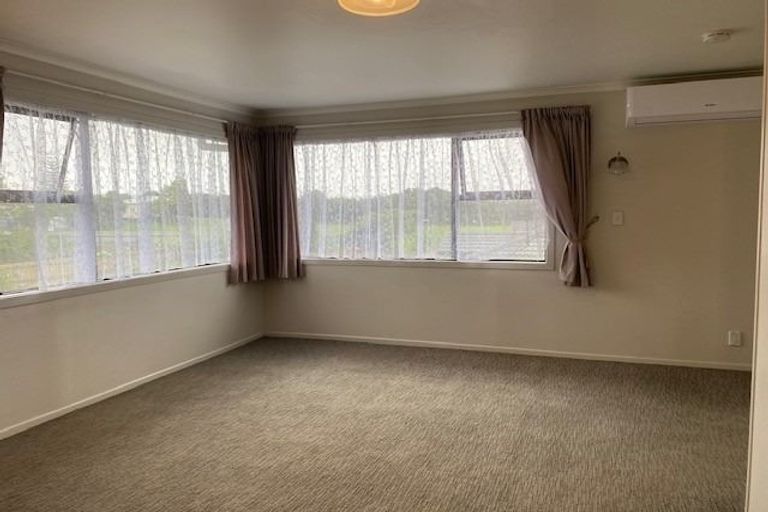 Photo of property in 2/14 Hall Avenue, Mangere, Auckland, 2022