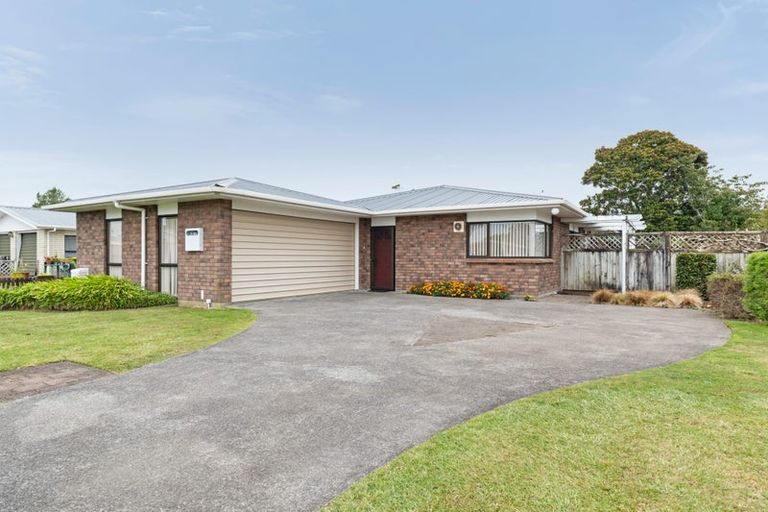 Photo of property in 1 Te Whena Place, Waitara, 4320