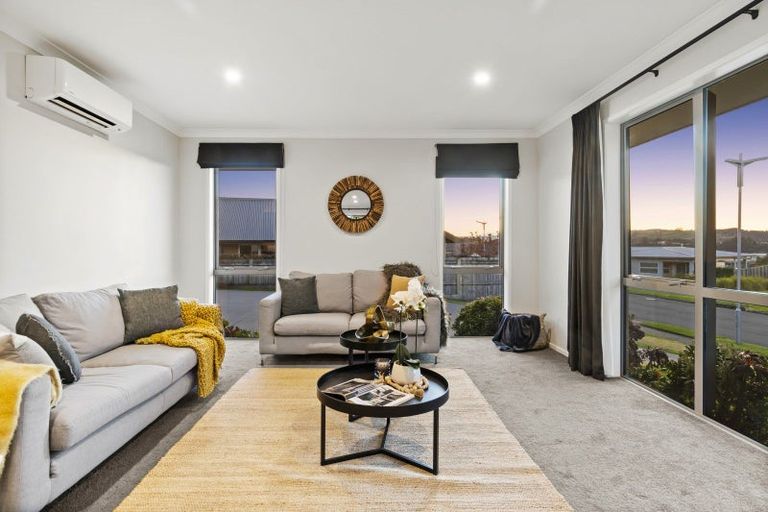 Photo of property in 52 Mortlake Heights, Pyes Pa, Tauranga, 3112