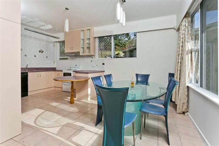 Photo of property in 4 Bank Street, Hillcrest, Auckland, 0627