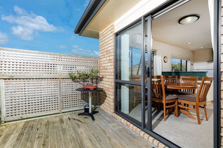 Photo of property in 23/197 Royal Road, Massey, Auckland, 0614