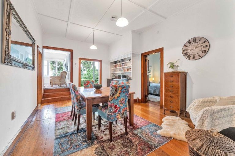 Photo of property in 88 Vivian Street, New Plymouth, 4310