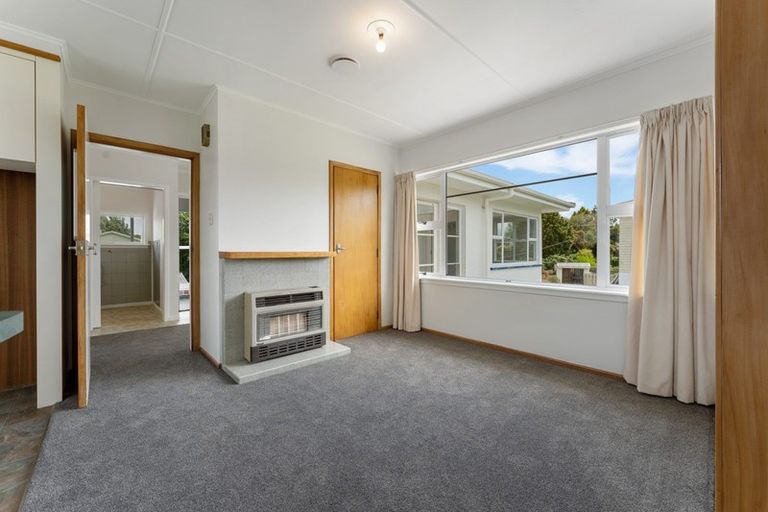 Photo of property in 251 High Street, Eltham, 4322