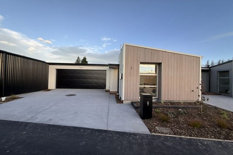 Photo of property in 3 Tieke Lane, Halswell, Christchurch, 8025