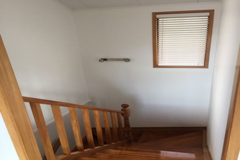 Photo of property in 1/2 Wolfe Street, Regent, Whangarei, 0112