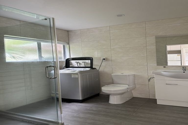 Photo of property in 12b Sunrise Avenue, Mairangi Bay, Auckland, 0630