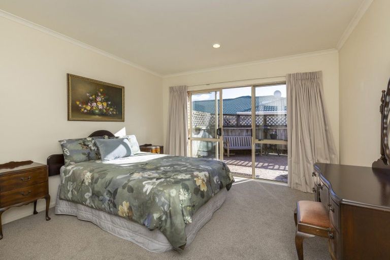 Photo of property in 40 Hadleigh Court, Paraparaumu, 5032