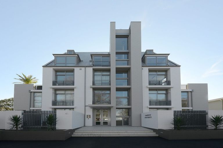Photo of property in 12/41 Cambridge Terrace, Christchurch Central, Christchurch, 8013