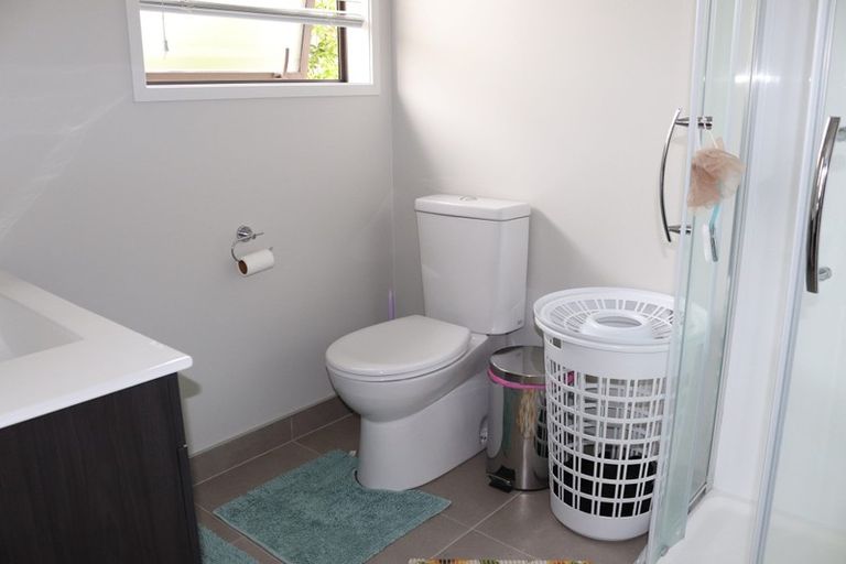 Photo of property in 57 Tawhiti Road, Pukekohe, 2120