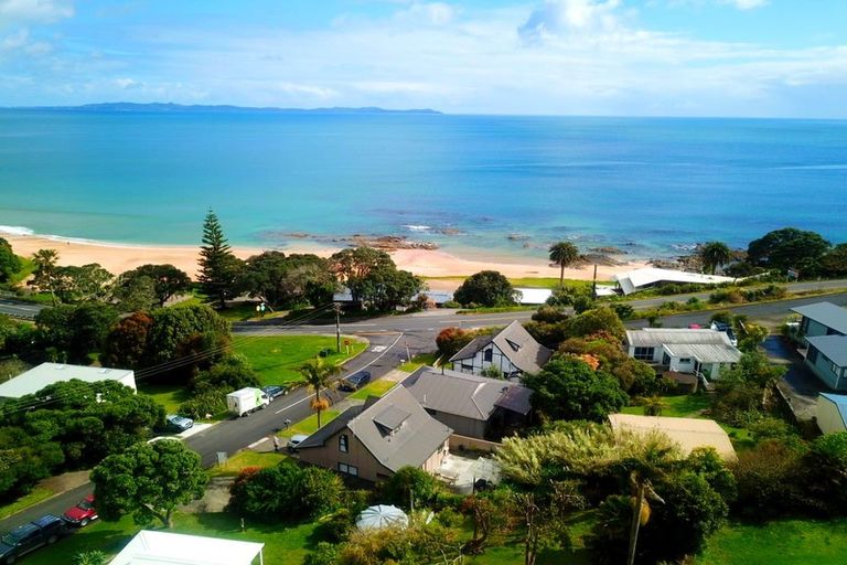 Photo of property in 6 Seaview Road, Cable Bay, 0420