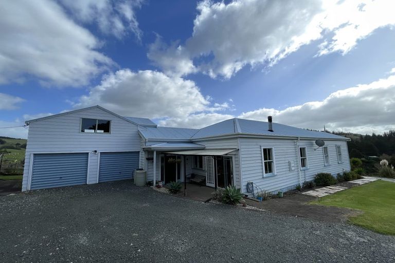 Photo of property in 10 Hungry Creek Road, Puhoi, Warkworth, 0983