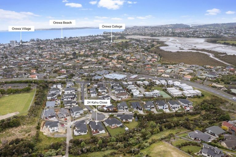 Photo of property in 24 Kahu Close, Orewa, 0931