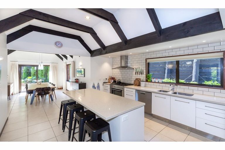 Photo of property in 147 Bowenvale Avenue, Cashmere, Christchurch, 8022