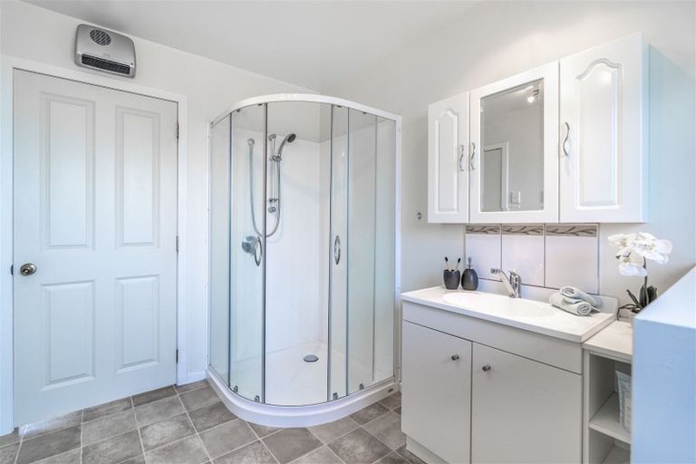 Photo of property in 18 Acheron Way, Te Anau, 9600