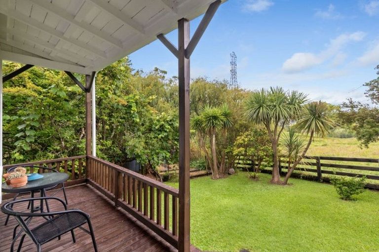 Photo of property in 72 Oneriri Road, Kaiwaka, 0573