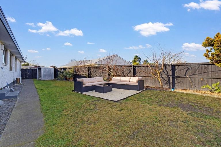 Photo of property in 45 Ashwood Street, Parklands, Christchurch, 8083