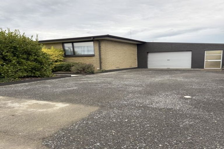 Photo of property in 102 Avon Road, Clifton, Invercargill, 9812