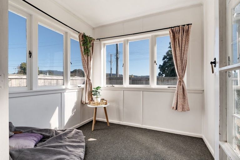 Photo of property in 14 Dunlop Road, Te Puke, 3119