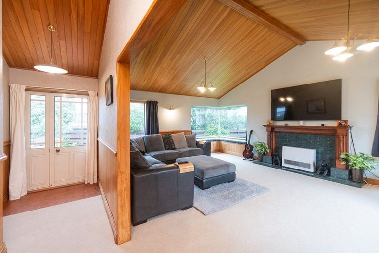 Photo of property in 106 Kelvin Grove Road, Kelvin Grove, Palmerston North, 4414