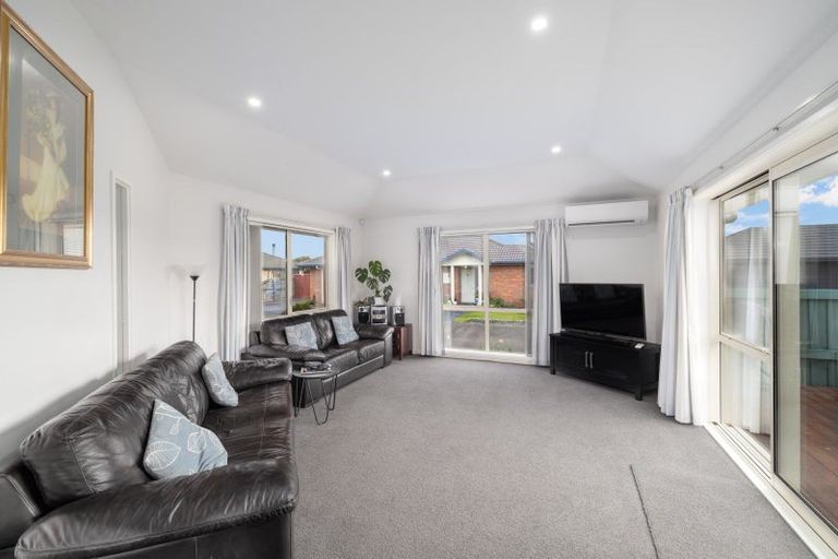 Photo of property in 3 Orca Lane, Parklands, Christchurch, 8083