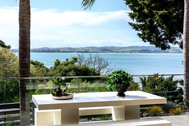 Photo of property in 88 Cockle Bay Road, Cockle Bay, Auckland, 2014