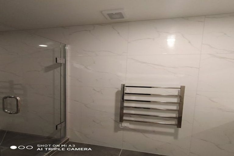 Photo of property in 28 Combat Street, Papakura, 2110