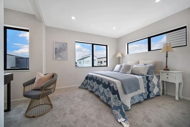 Photo of property in 82 Bellbird Street, Papakura, 2110