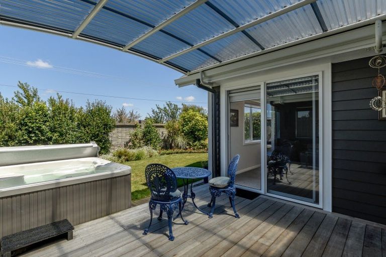 Photo of property in 12 Saint Thomas Avenue, Pyes Pa, Tauranga, 3112