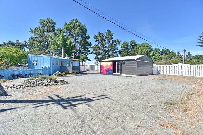 Photo of property in 19 South Crescent, Amberley, 7481