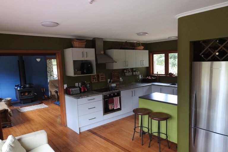 Photo of property in 11 Mick Dillon Road, Tahekeroa, Kaukapakapa, 0873