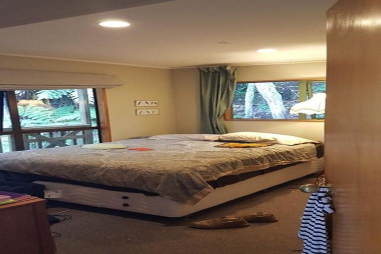 Photo of property in 65 Rimutaka Place, Titirangi, Auckland, 0604