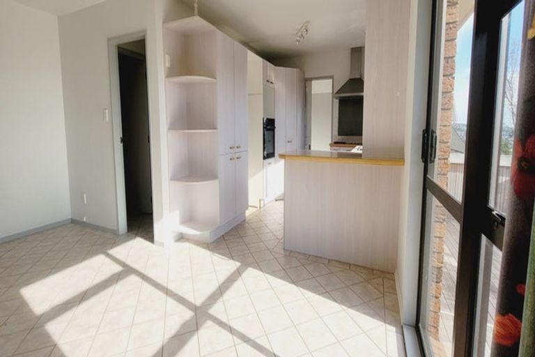 Photo of property in 33 Halladale Road, Papakowhai, Porirua, 5024