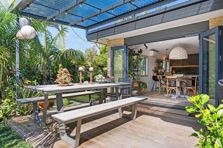 Photo of property in 5 Arabian Drive, Papamoa Beach, Papamoa, 3118