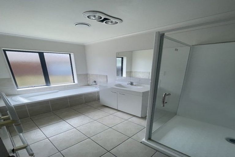 Photo of property in 37 Hilltop Road, Flat Bush, Auckland, 2019