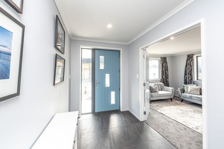 Photo of property in 23 Golf Vue Place, Castlecliff, Whanganui, 4501