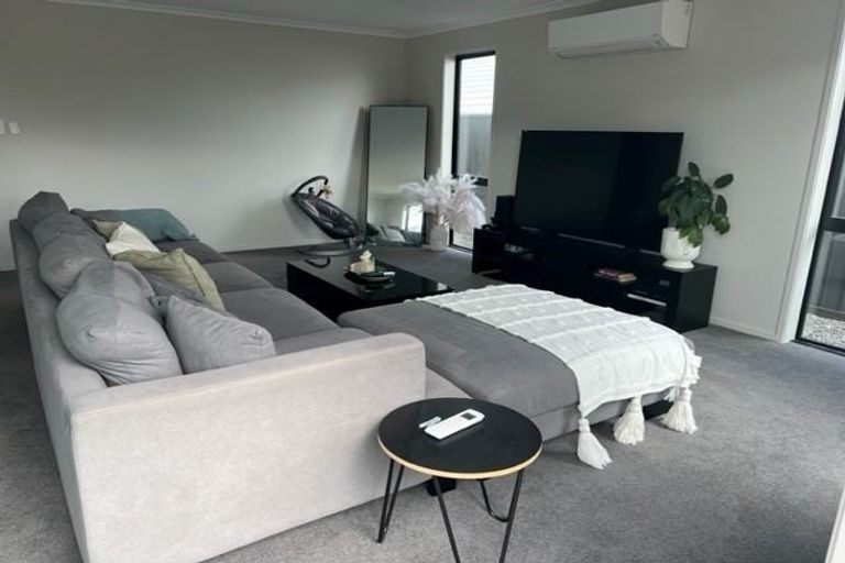 Photo of property in 16 Pioneer Crescent, Omokoroa, 3114