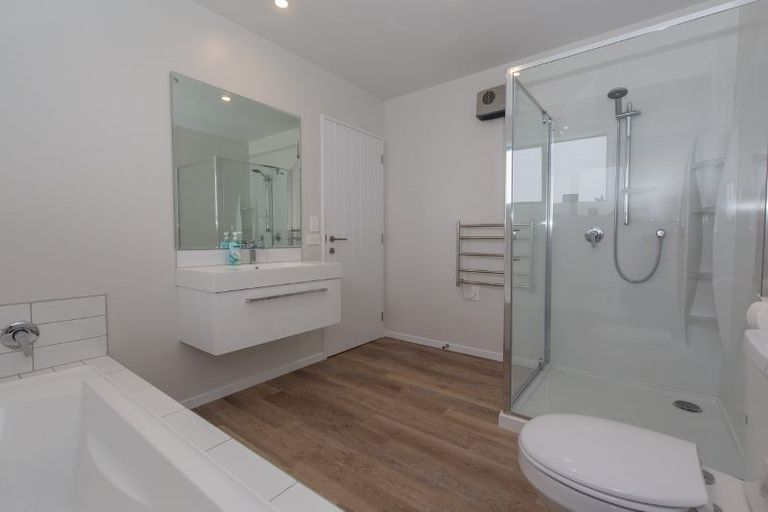 Photo of property in 18 Timsfield Drive, Lake Hawea, Wanaka, 9382