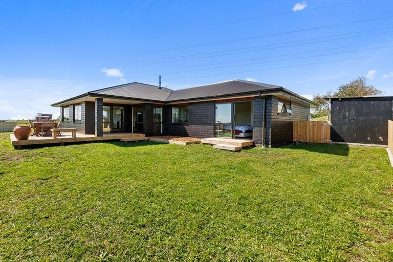 Photo of property in 592 Mangorei Road, Mangorei, New Plymouth, 4371