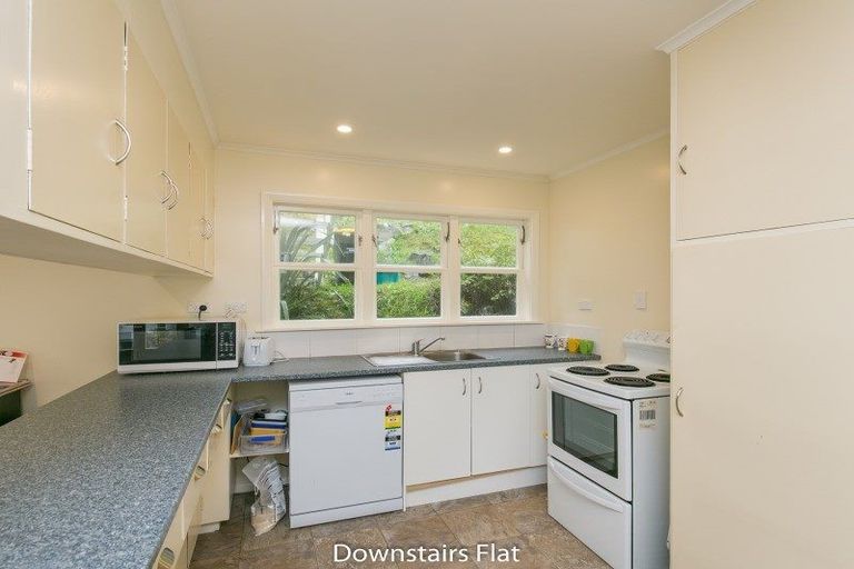 Photo of property in 21 South Karori Road, Karori, Wellington, 6012