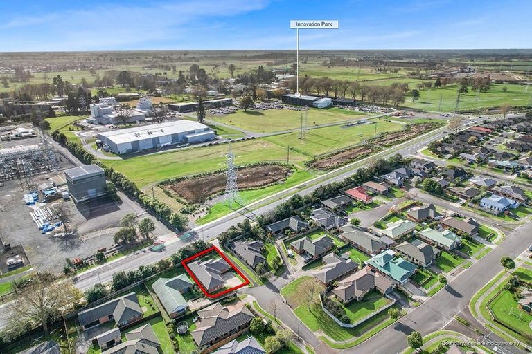 Photo of property in 8 Ashgrove Court, Hamilton East, Hamilton, 3216