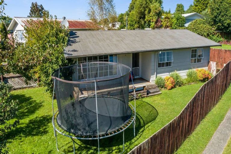 Photo of property in 112 Homedale Street, Pukehangi, Rotorua, 3015
