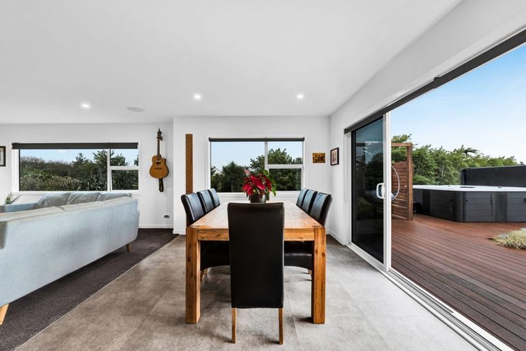 Photo of property in 1253 Upland Road, Egmont Village, Inglewood, 4386