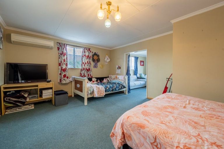 Photo of property in 2 Clutha Street, Alexandra, 9320