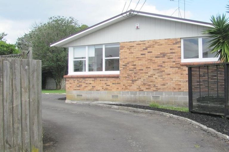 Photo of property in 1/58 Taylors Road, Mount Albert, Auckland, 1025