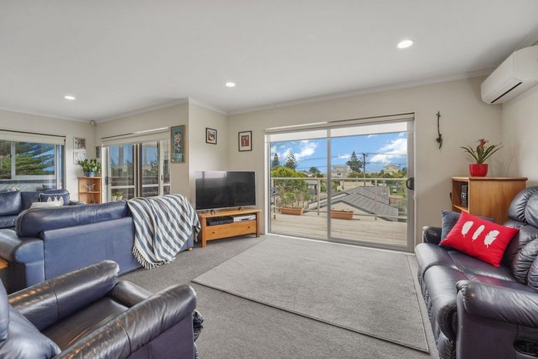 Photo of property in 54a Moana Street, Otaki Beach, Otaki, 5512