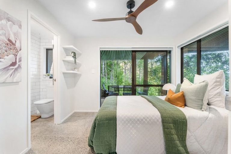 Photo of property in 339 Ridge Road, Paremoremo, Albany, 0793