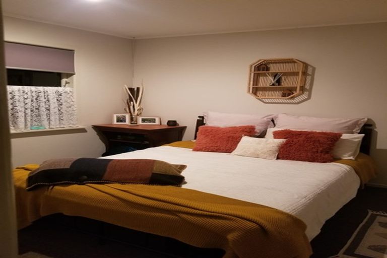 Photo of property in 145 Hutchinsons Road, Bucklands Beach, Auckland, 2014