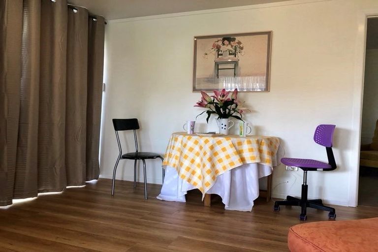 Photo of property in 2 Zion Road, Birkenhead, Auckland, 0626