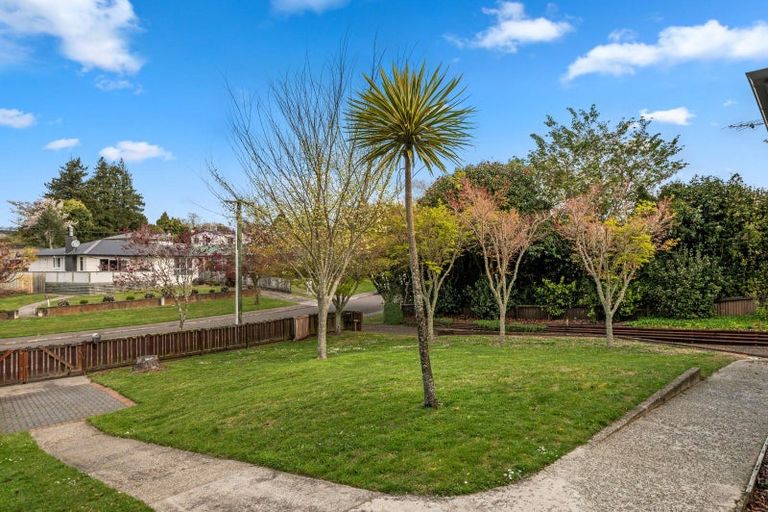 Photo of property in 14 Nikau Street, Springfield, Rotorua, 3015