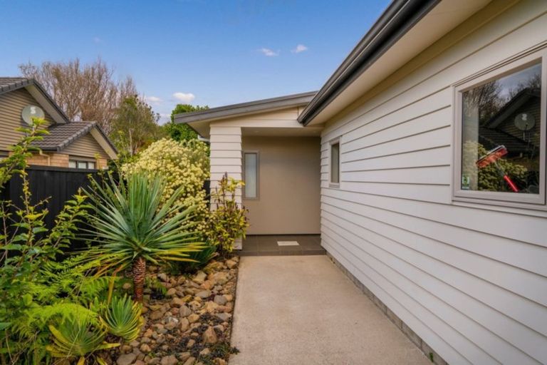 Photo of property in 14 Heritage Close, Whitianga, 3510
